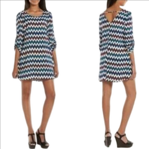 Women's Speechless Dress Size XL White Blue Chevron Print